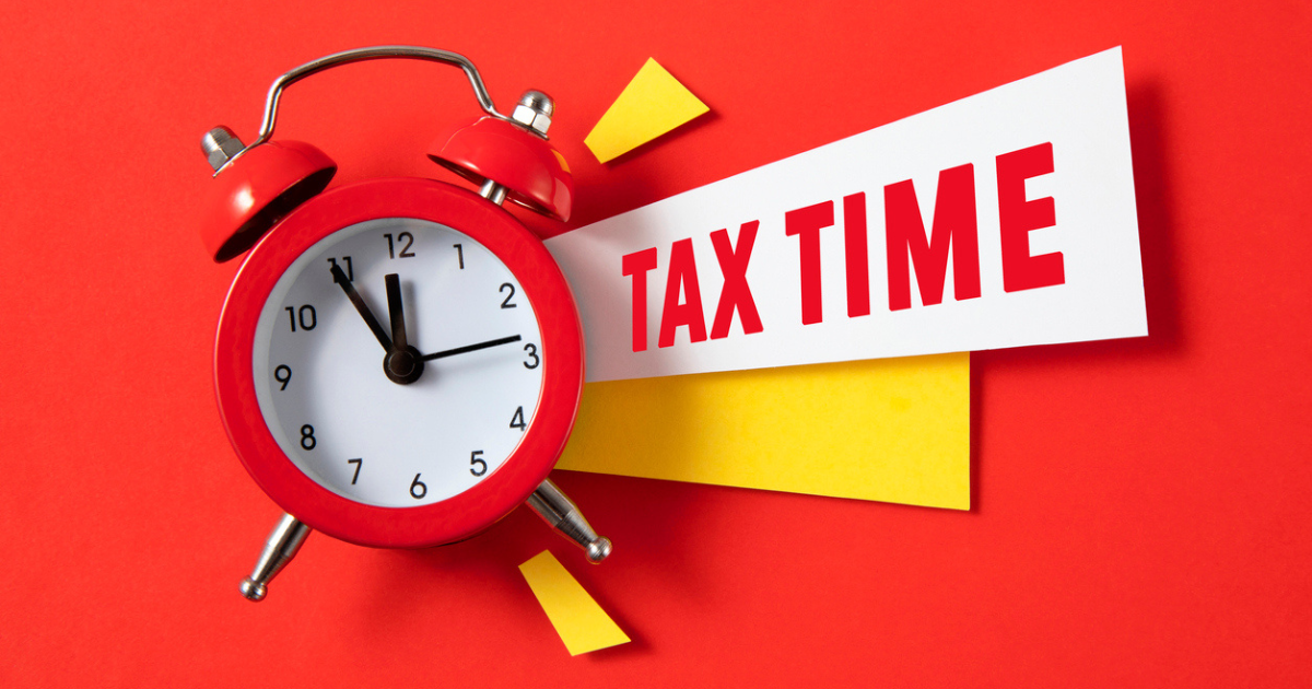 Navigating Tax Season with eCheck Payments-Tips for Businesses-eChecks for Smoother Financial Reporting