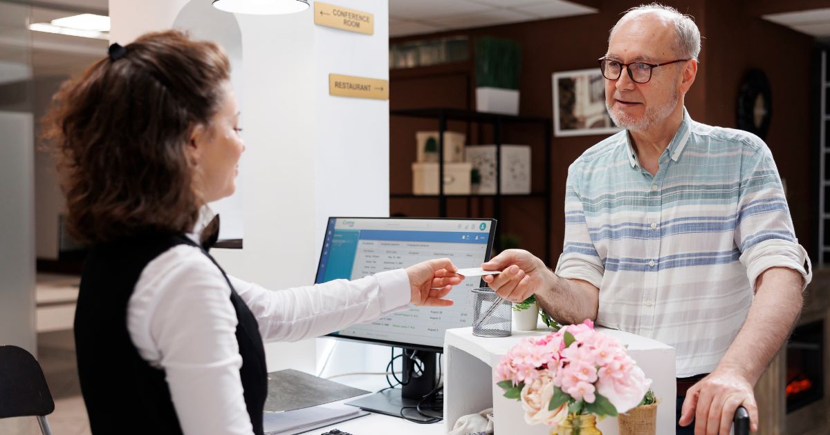 Navigating Transactions — A Guide to Choosing The Best Merchant Services for Your Business